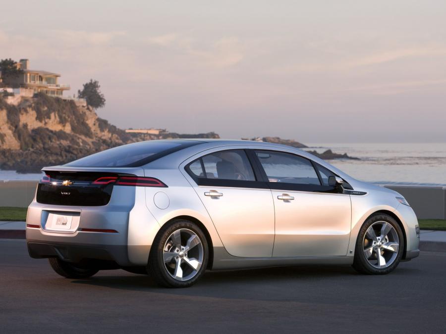  Chevrolet Volt 2010 года  (фото 6 из 16)